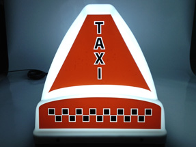 Рекламный световой короб на такси «Эврика»